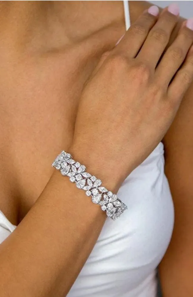 Elizabeth 34 Diamond White Bracelet
